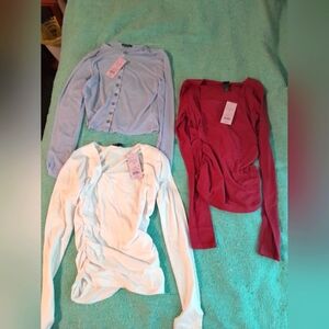 SOLD      NWT Wild Fable Long Sleeve Shirt Bundle
